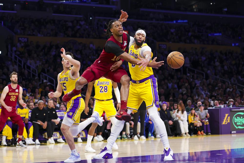 更是让球迷 更是让球迷